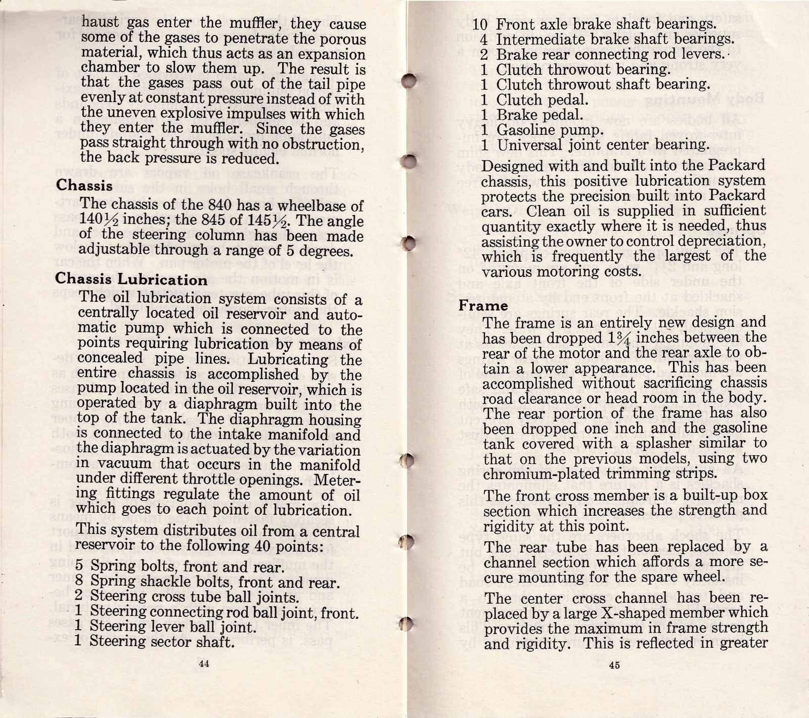 n_1932 Packard Eight Deluxe Facts Book-44-45.jpg